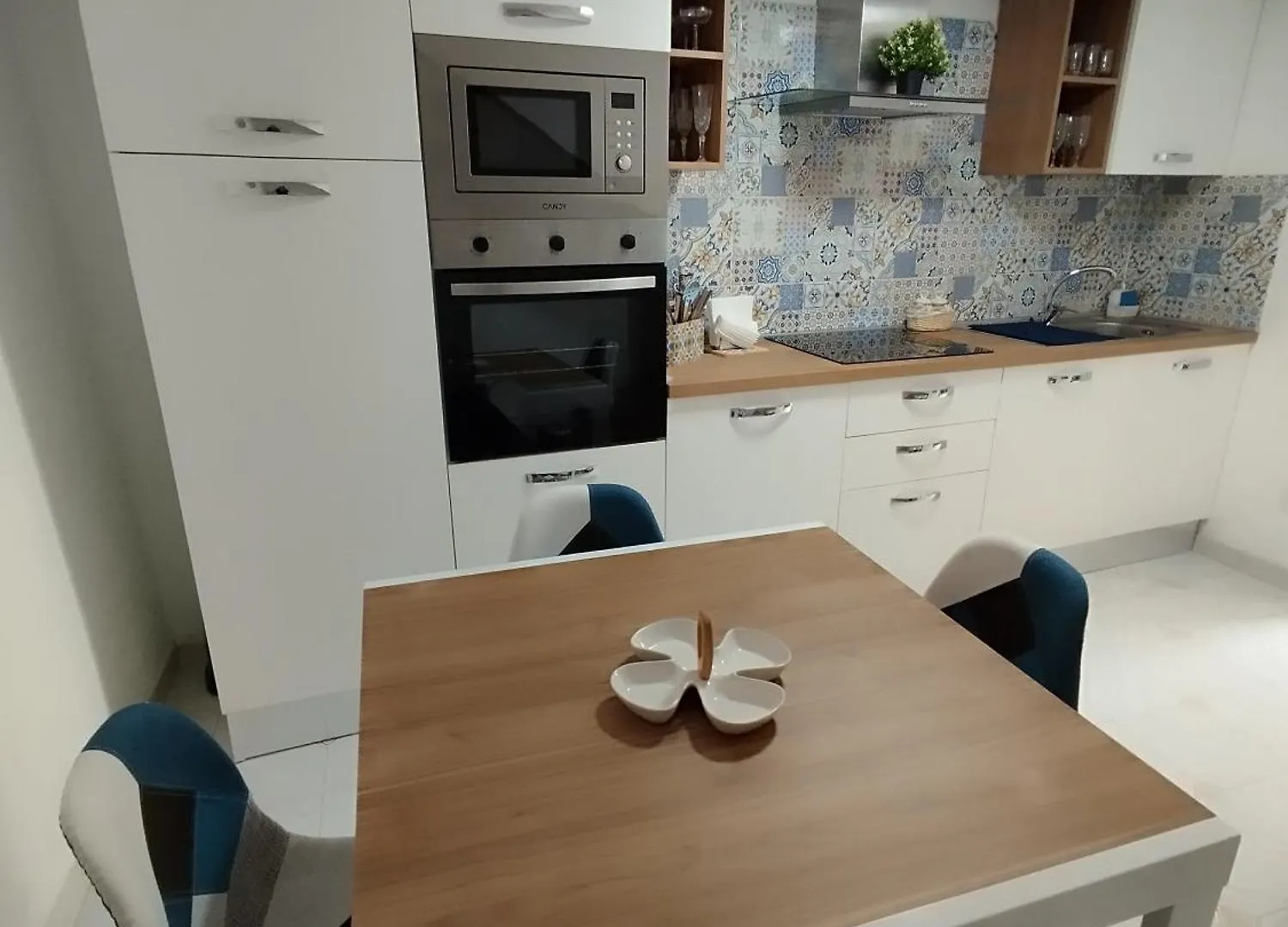 別荘 アヴォラ Casa Linda Avヴィラ イタリア